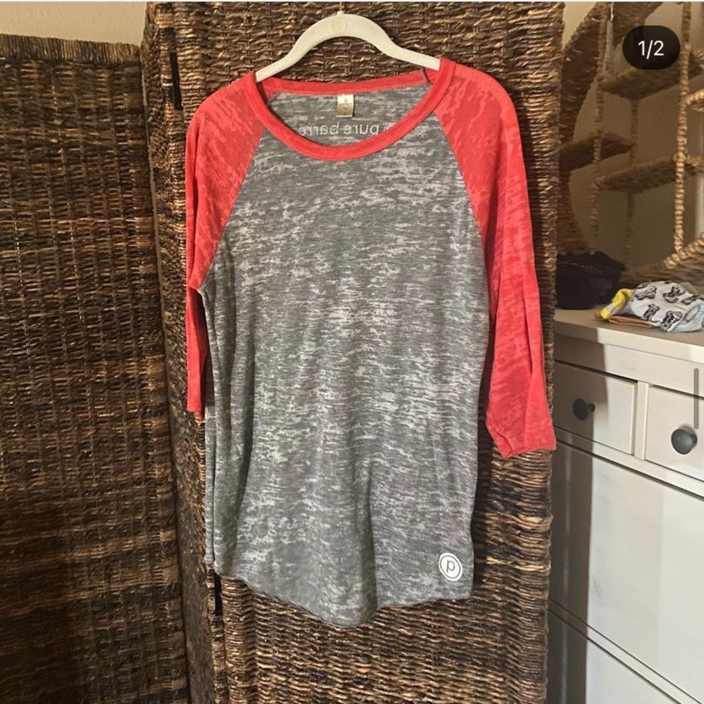 Baseball tee